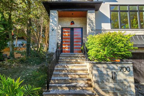 Photo 3 at 700 Hillcrest Road, West Shore, Pickering