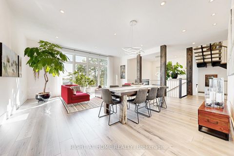 Photo 6 at 700 Hillcrest Road, West Shore, Pickering