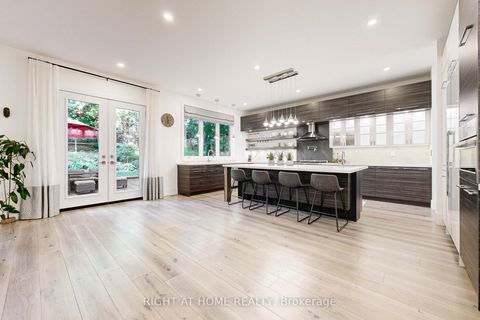 Photo 11 at 700 Hillcrest Road, West Shore, Pickering