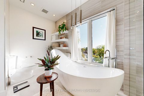 Photo 24 at 700 Hillcrest Road, West Shore, Pickering