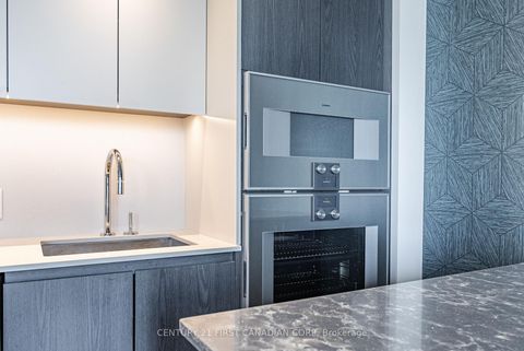 Photo 10 at 1405 - 81 Wellesley Street E, Yonge Corridor, Toronto Photo 10 at 1405 - 81 Wellesley Street E, Yonge Corridor, Toronto