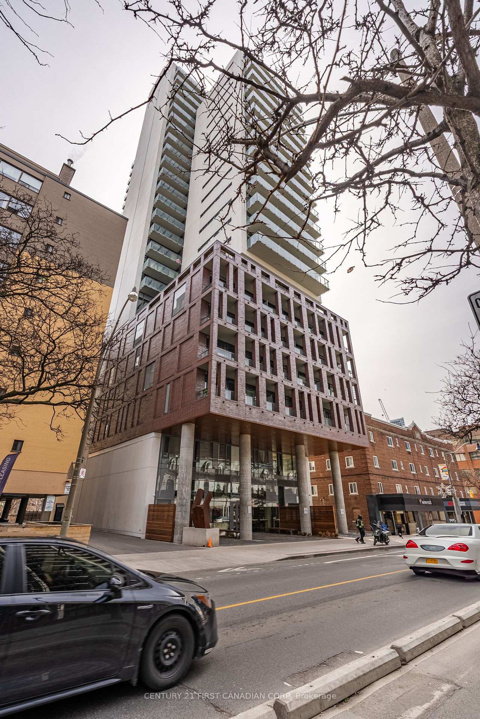 1405 - 81 Wellesley Street E, Yonge Corridor, Toronto 