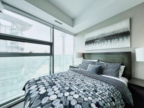 Photo 8 at 6005 - 14 York Street, Waterfront Communities C1, Toronto