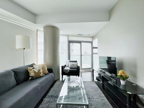 Photo 9 at 6005 - 14 York Street, Waterfront Communities C1, Toronto