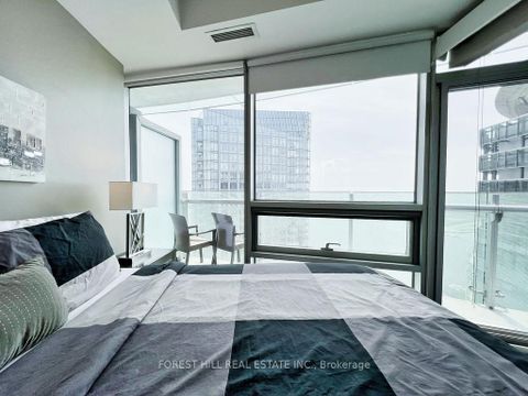Photo 14 at 6005 - 14 York Street, Waterfront Communities C1, Toronto