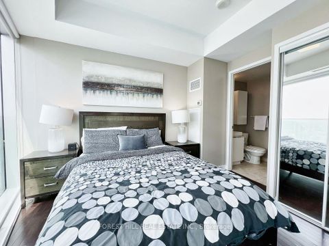 Photo 16 at 6005 - 14 York Street, Waterfront Communities C1, Toronto