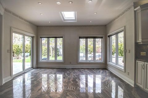 Photo 9 at 50 Yorkminster Road, Windfields, Toronto