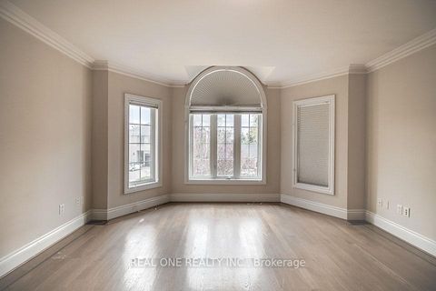Photo 26 at 50 Yorkminster Road, Windfields, Toronto