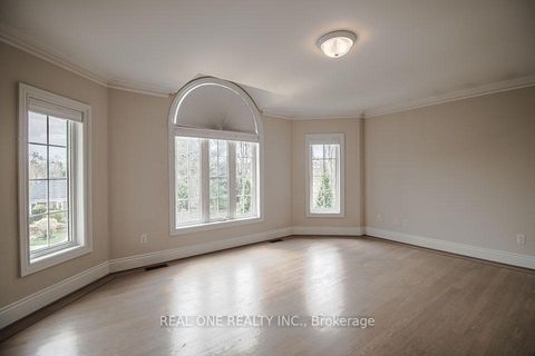 Photo 28 at 50 Yorkminster Road, Windfields, Toronto