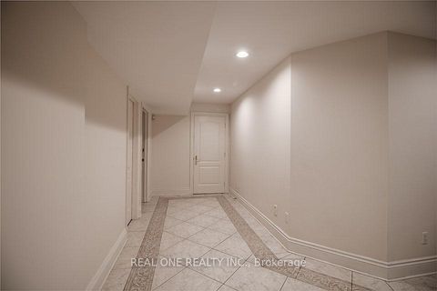 Photo 35 at 50 Yorkminster Road, Windfields, Toronto