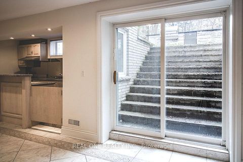Photo 36 at 50 Yorkminster Road, Windfields, Toronto