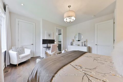 Photo 32 at 408 Saville Crescent, WO West, Oakville