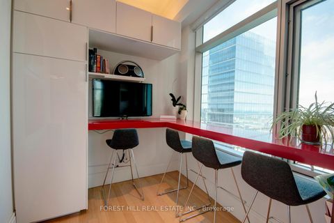 Photo 8 at 3904 - 311 Bay Street, Bay Street Corridor, Toronto