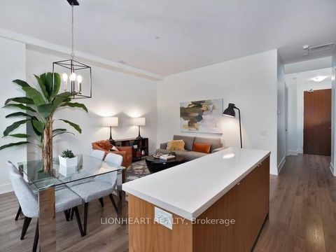 Photo 17 at 605 - 111 St Clair Avenue W, St. Clair, Toronto