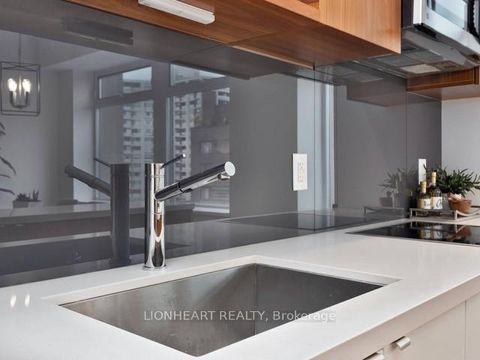 Photo 18 at 605 - 111 St Clair Avenue W, St. Clair, Toronto