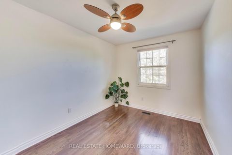 Photo 17 at 9 - 25 Whitecap Boulevard, Scarborough Village, Toronto