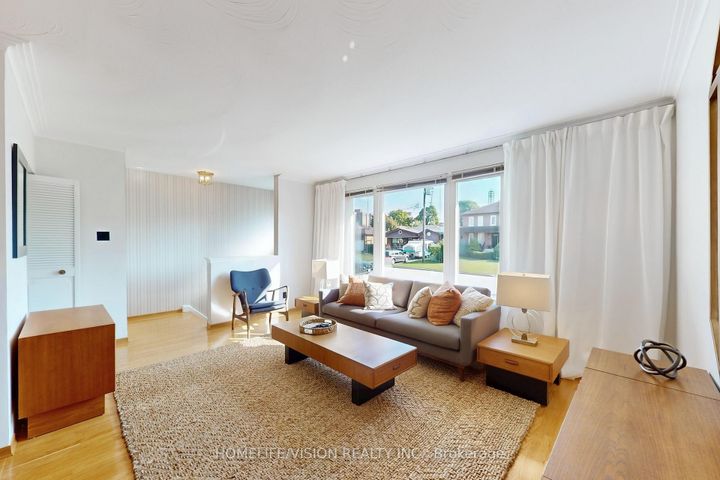 Photo 7 at 54 Pinebrook Avenue, Victoria Village, Toronto