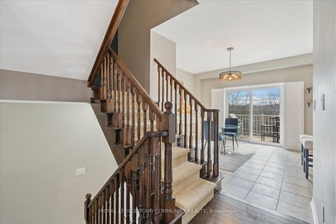 Photo 7 at 118 Chapman Court, Aurora Grove, Aurora