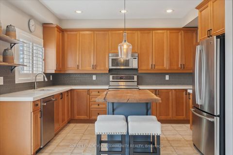 Photo 15 at 118 Chapman Court, Aurora Grove, Aurora