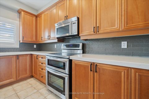 Photo 19 at 118 Chapman Court, Aurora Grove, Aurora