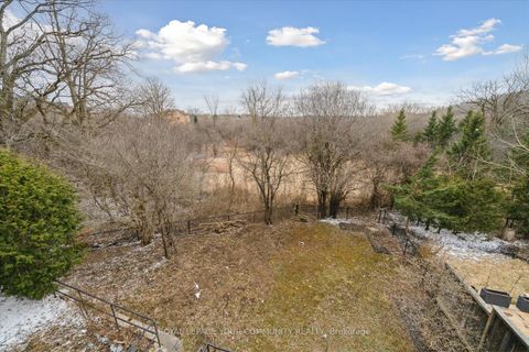 Photo 24 at 118 Chapman Court, Aurora Grove, Aurora Photo 24 at 118 Chapman Court, Aurora Grove, Aurora