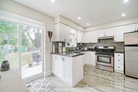 Photo 12 at 42 Pixley Crescent, West Hill, Toronto