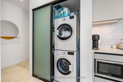 Photo 21 at 1802 - 55 Mercer Street S, Waterfront Communities C1, Toronto