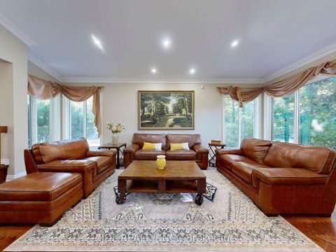 Photo 8 at 11 Moodie Drive, South Richvale, Richmond Hill