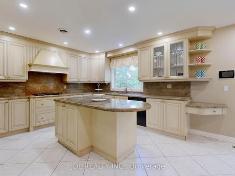 Photo 14 at 11 Moodie Drive, South Richvale, Richmond Hill