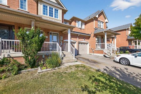 Photo 2 at 70 Burgess Crescent, Summerhill Estates, Newmarket