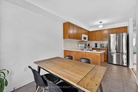 Photo 19 at 70 Burgess Crescent, Summerhill Estates, Newmarket