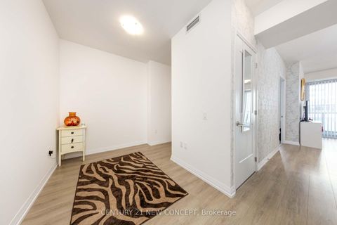 Photo 5 at 1503 - 25 Holly Street, Mount Pleasant West, Toronto Photo 5 at 1503 - 25 Holly Street, Mount Pleasant West, Toronto