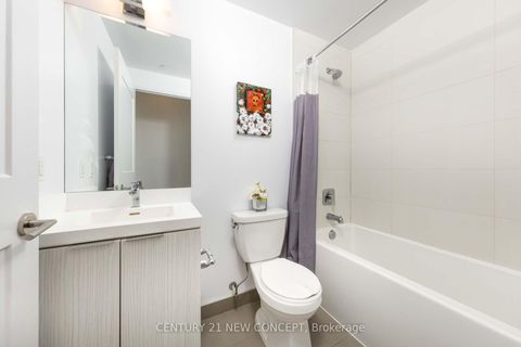 Photo 6 at 1503 - 25 Holly Street, Mount Pleasant West, Toronto Photo 6 at 1503 - 25 Holly Street, Mount Pleasant West, Toronto