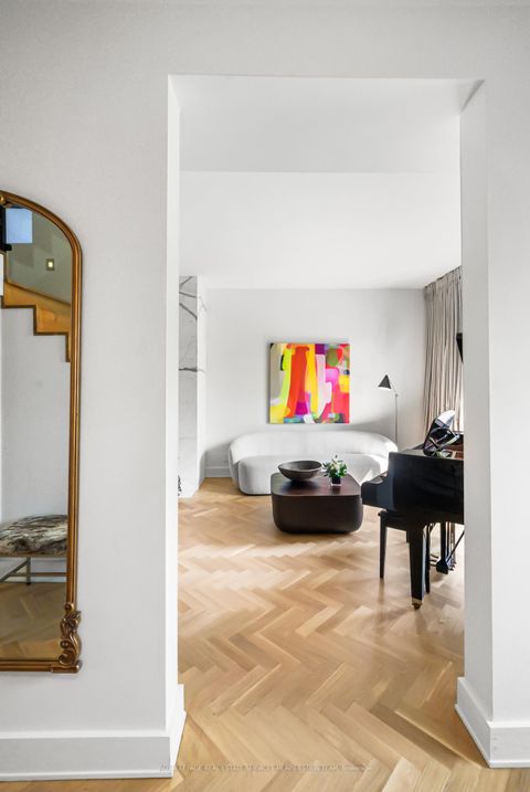 Photo 7 at 74 Roxborough Street W, Annex, Toronto