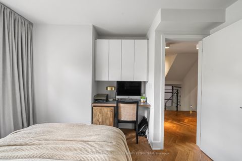 Photo 27 at 74 Roxborough Street W, Annex, Toronto