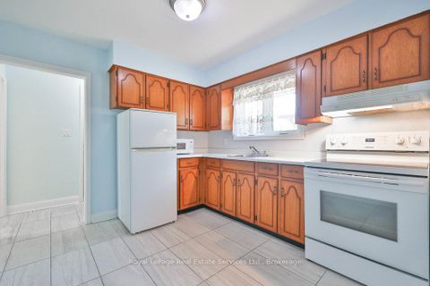 Photo 4 at 125 Inglewood Drive, CO Central, Oakville