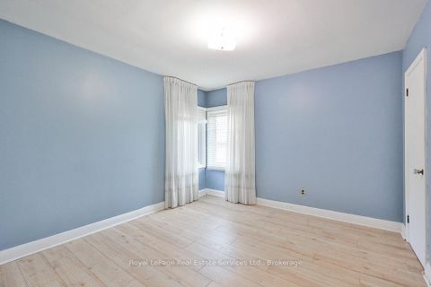 Photo 16 at 125 Inglewood Drive, CO Central, Oakville