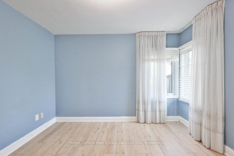 Photo 17 at 125 Inglewood Drive, CO Central, Oakville