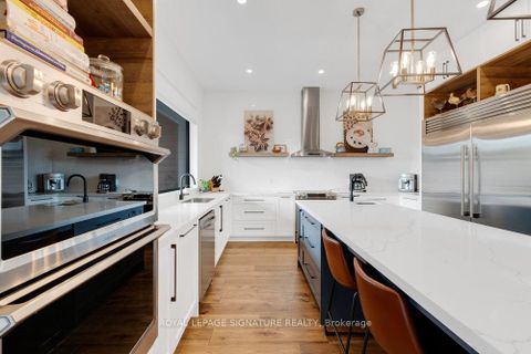 Photo 16 at 4 Bertha Avenue, Birchmount, Toronto