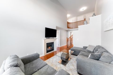 Photo 23 at 17 Poetry Drive, Vellore Village, Vaughan