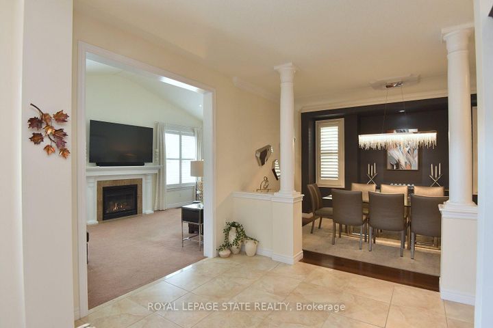 Photo 9 at 12 Degrow Crescent, Rural Glanbrook, Hamilton