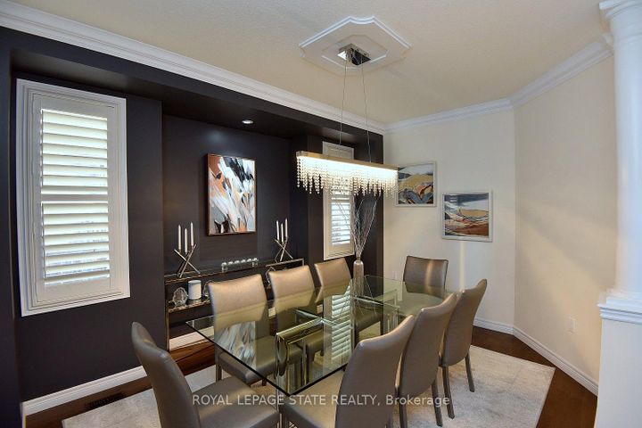 Photo 11 at 12 Degrow Crescent, Rural Glanbrook, Hamilton