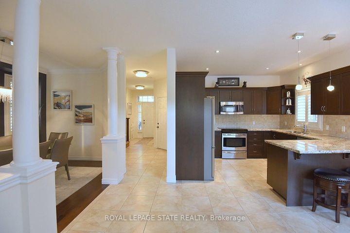 Photo 15 at 12 Degrow Crescent, Rural Glanbrook, Hamilton