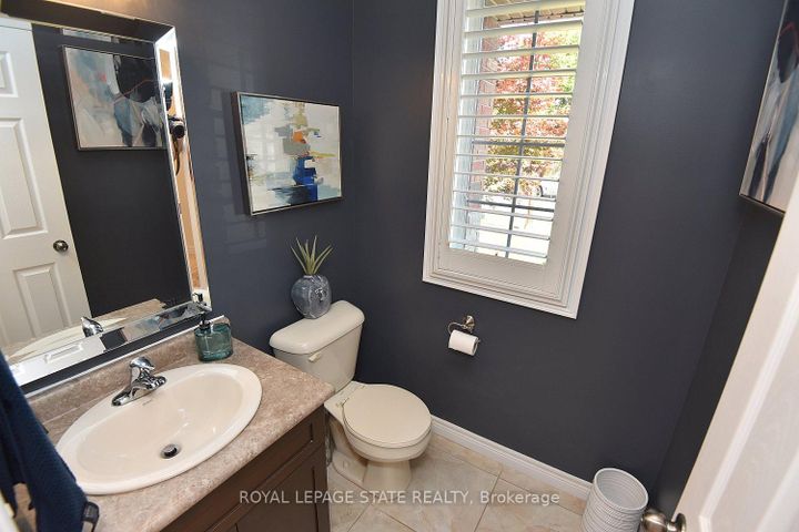 Photo 26 at 12 Degrow Crescent, Rural Glanbrook, Hamilton