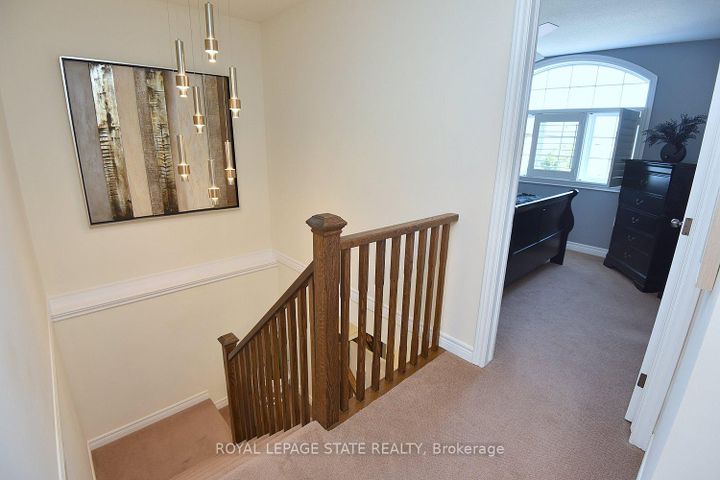 Photo 27 at 12 Degrow Crescent, Rural Glanbrook, Hamilton