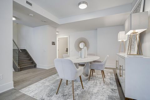 Photo 4 at 104 - 118 Merchants' Wharf, Waterfront Communities C8, Toronto Photo 4 at 104 - 118 Merchants' Wharf, Waterfront Communities C8, Toronto