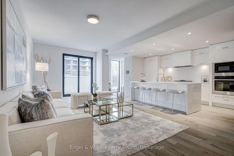 Photo 7 at 104 - 118 Merchants' Wharf, Waterfront Communities C8, Toronto Photo 7 at 104 - 118 Merchants' Wharf, Waterfront Communities C8, Toronto