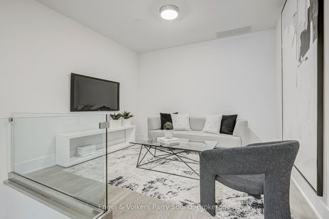 Photo 16 at 104 - 118 Merchants' Wharf, Waterfront Communities C8, Toronto
