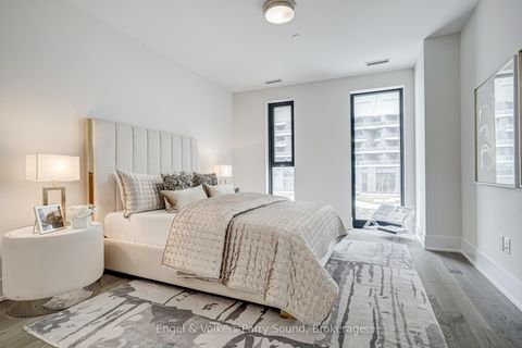 Photo 20 at 104 - 118 Merchants' Wharf, Waterfront Communities C8, Toronto Photo 20 at 104 - 118 Merchants' Wharf, Waterfront Communities C8, Toronto