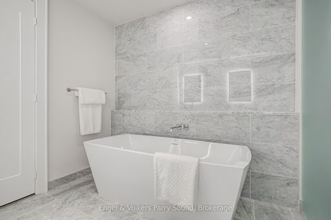 Photo 28 at 104 - 118 Merchants' Wharf, Waterfront Communities C8, Toronto